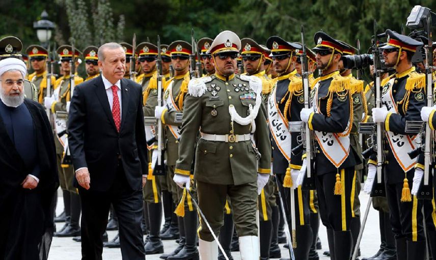 Cumhurbaşkanı Erdoğan'a İran ziyaretinde resmi törenle karşılama