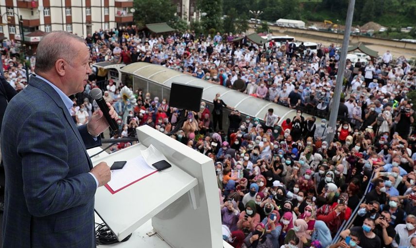 Cumhurbaşkanı Erdoğan’dan Vatandaşlara Uyarı Geldi: Yamaçlara 5-10 Katlı Binalar Yapmayın