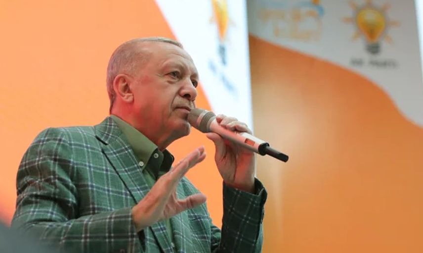 Cumhurbaşkanı Recep Tayyip Erdoğan Akşener'i hedef aldı! ''O 6'lı masadaki 3 isimden neden ses çıkmıyor?''