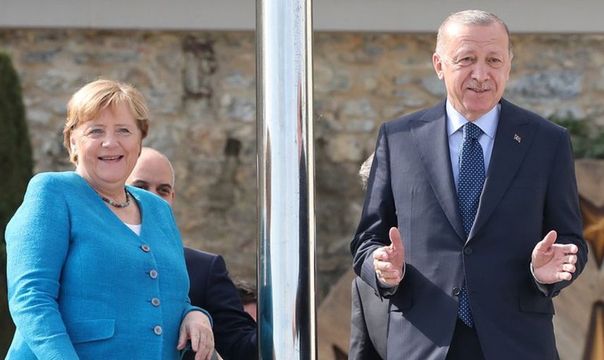 Cumhurbaşkanı ve Merkel’den Mülteci Sorununa İlişkin Kritik Açıklamalar