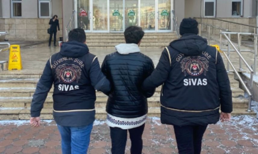 Cumhurbaşkanına hakaretten tutuklandı
