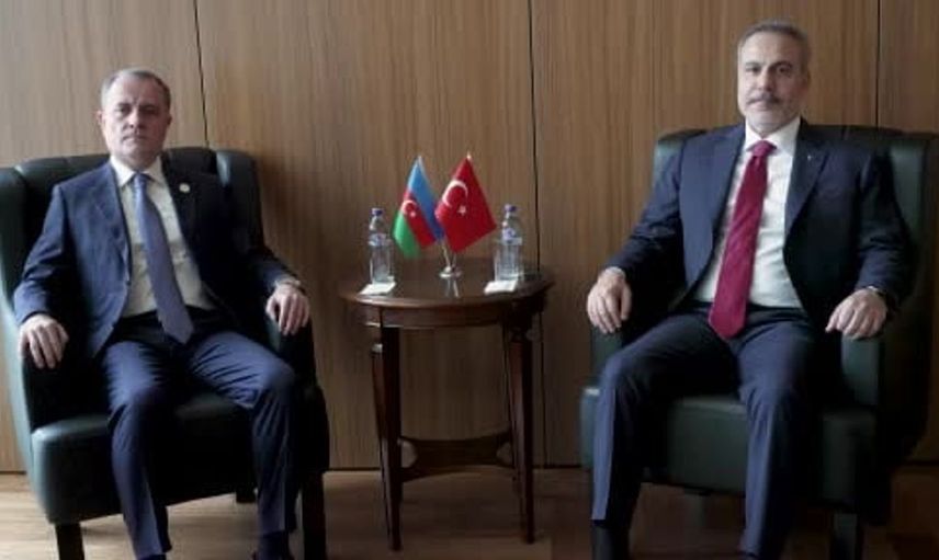 Bakan Fidan, Azerbaycan ile ilişkileri güçlendirmek için Bayramov ile bir araya geldi