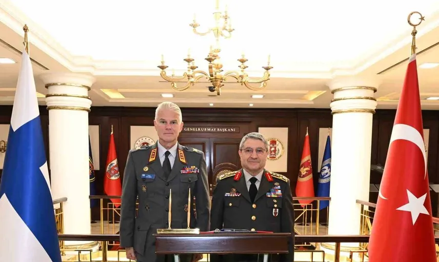 Finlandiya'nın kara kuvvetleri komutanı Türkiye'de temaslarda bulundu