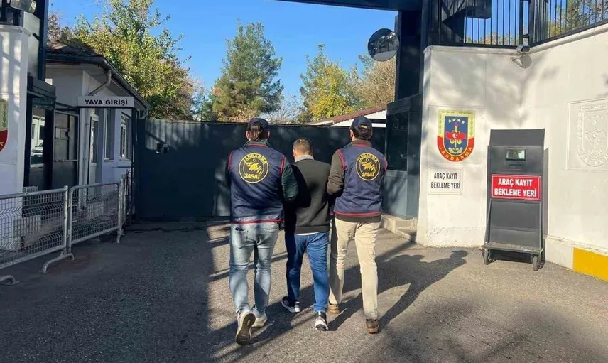 Diyarbakır'da düzenlenen operasyonda 85 kişi yakalandı