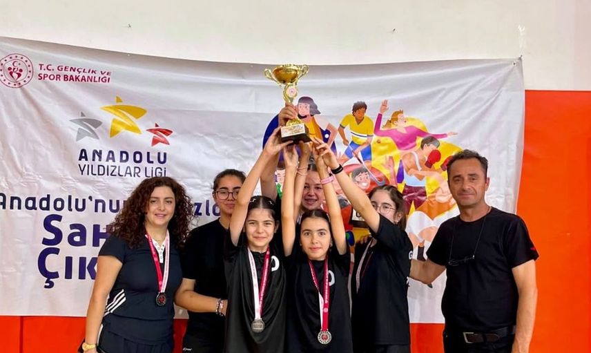 Niğde kız masa tenisi takımı, Türkiye finallerine adını yazdırdı