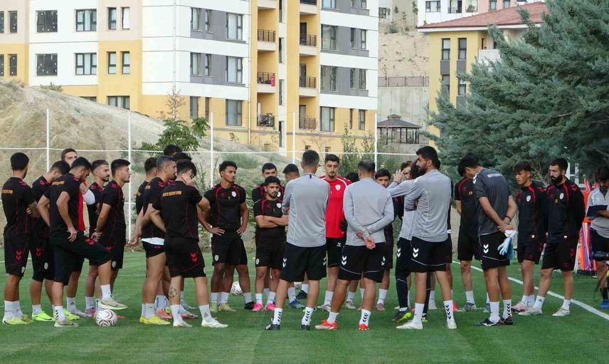 Malatya yeşilyurt spor, adanaspor'u yenerek 4'te 4 hedefliyor