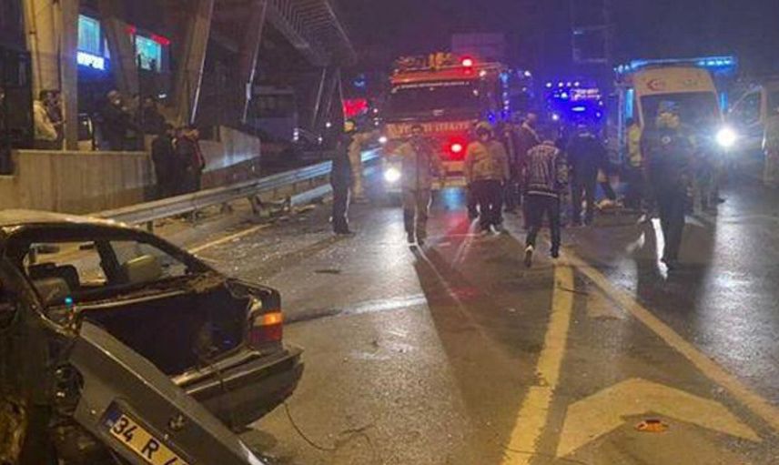 D100 Karayolu'nda Kaza: 2 Yaralı