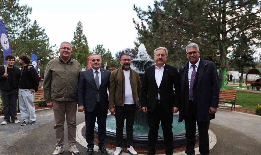 Erciyes Üniversitesi’nde gençlik parkı coşku ile açıldı