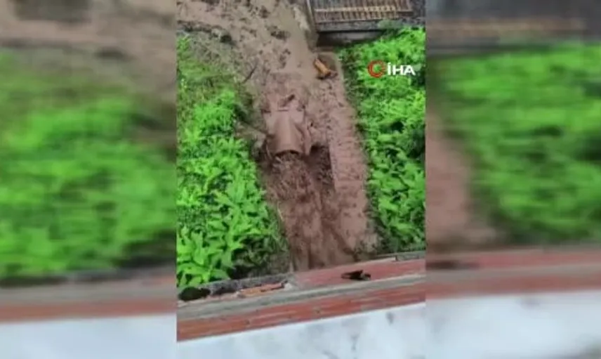 Rize'de yoğun yağışlar heyelan ve taşkınları tetikledi