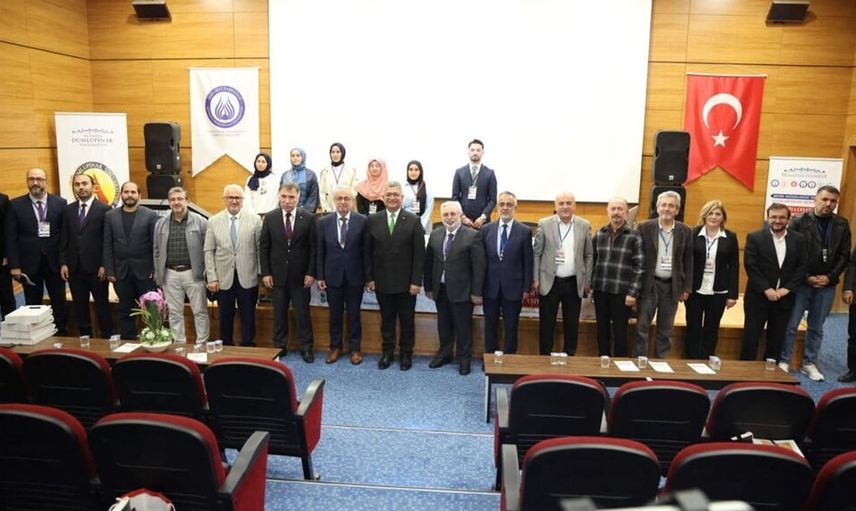 Kütahya Dumlupınar Üniversitesi'nde Evliya Çelebi sempozyumu gerçekleştirildi