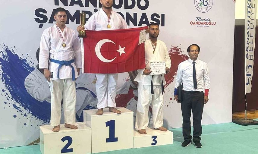 Aydınlı hemşire Fuat Akküç dünya şampiyonu oldu