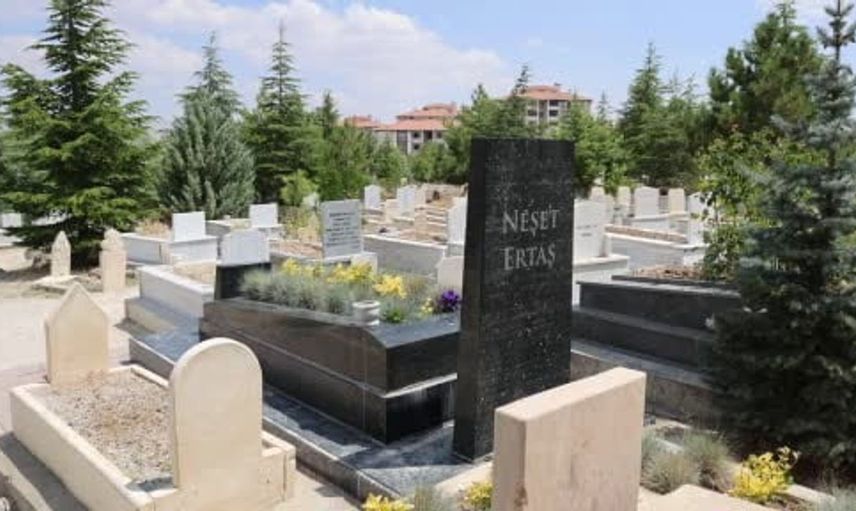 Neşet Ertaş Kültür ve Müzik Festivali, dualarla unutulmadı