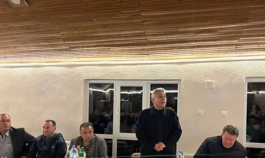 Çal'da muhtarlar günü kutlandı: Belediye başkanı ahmet hakan teşekkür belgeleri verdi