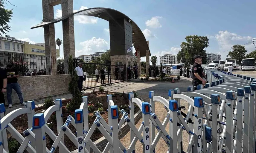 Yüreğir Belediyesi'nde başkan vekilliği krizi: CHP'den tepki mesajı