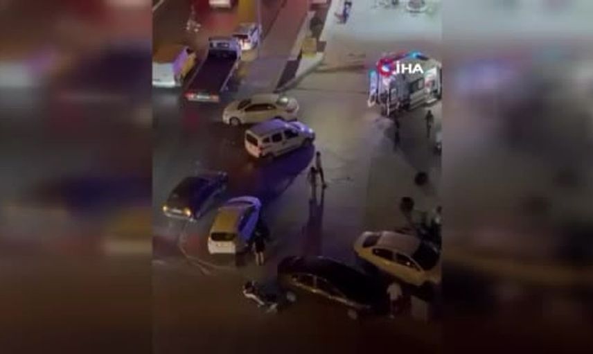 Esenyurt'ta korsan taksici kendini vurarak ağır yaralandı