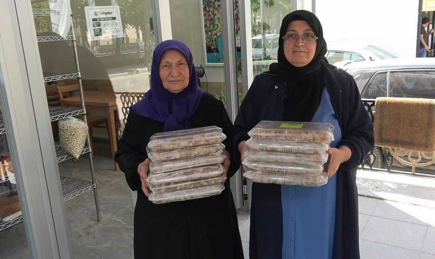 Kadın girişimciler kooperatifle yöresel lezzetleri üretiyor