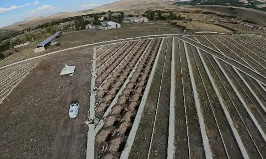 Kışa hazırlık için 500 mezar kazılıyor: Erzurum'da soğuk günlere karşı önlem