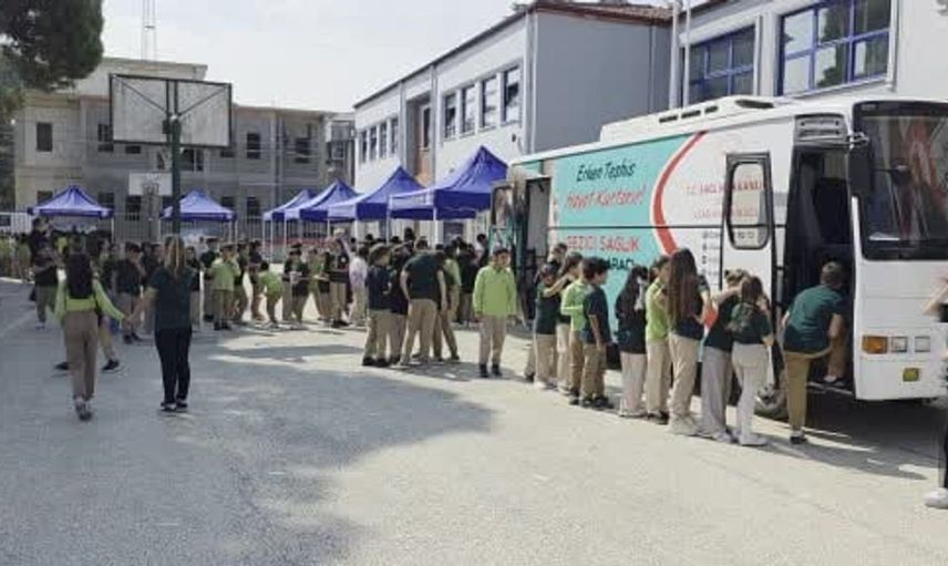 Düzce'de 1042 öğrenciye sağlık seferberliği: Sağlık elçileri yetişiyor