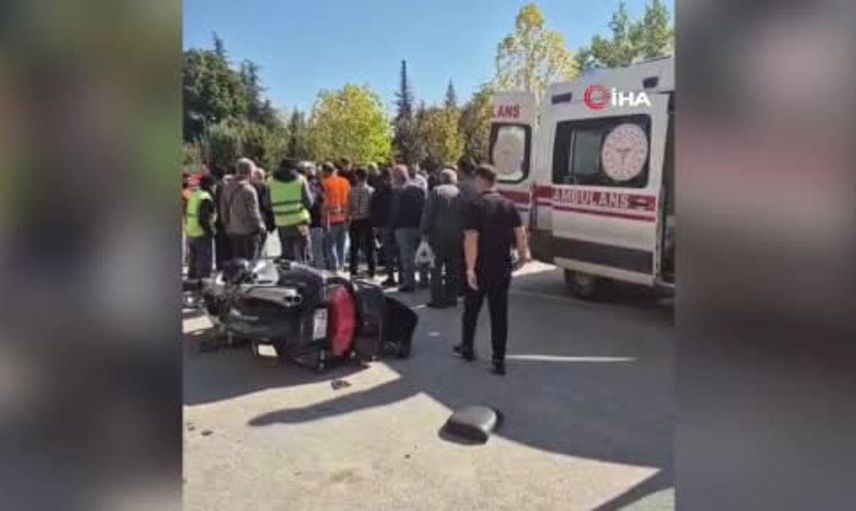 Karaman'da otomobil ve motosiklet çarpıştı: sürücü hastaneye kaldırıldı
