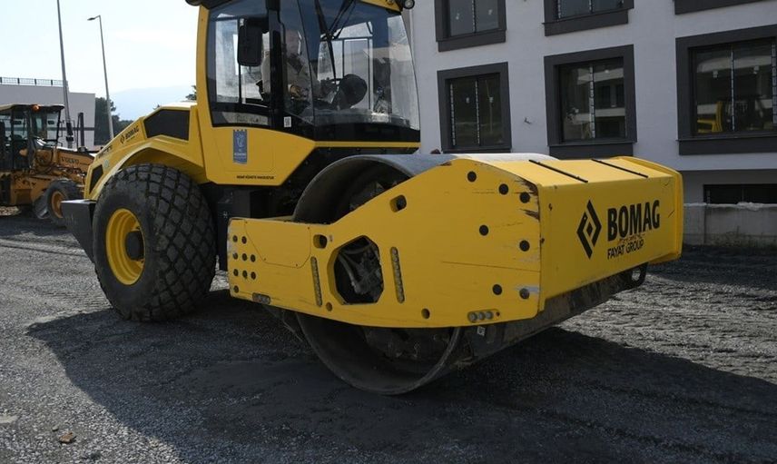 Kuşadası Caferli Mahallesi'nde 25 bin metrekarelik yeni yol çalışması başladı