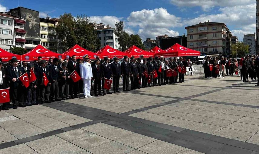 Kocaeli'de Gaziler Günü'nde anma yürüyüşü ve etkinlikler düzenlendi
