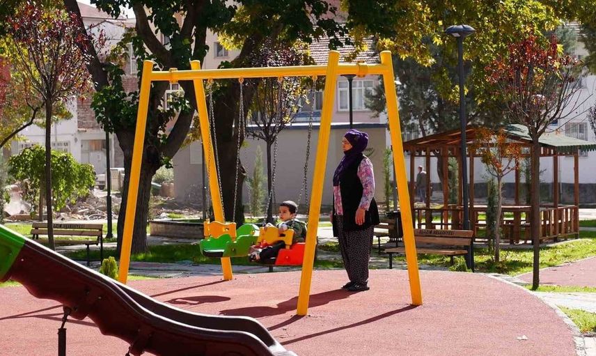 Elazığ'da yeni yaşam alanı ile sosyal ve sportif hizmetler artıyor