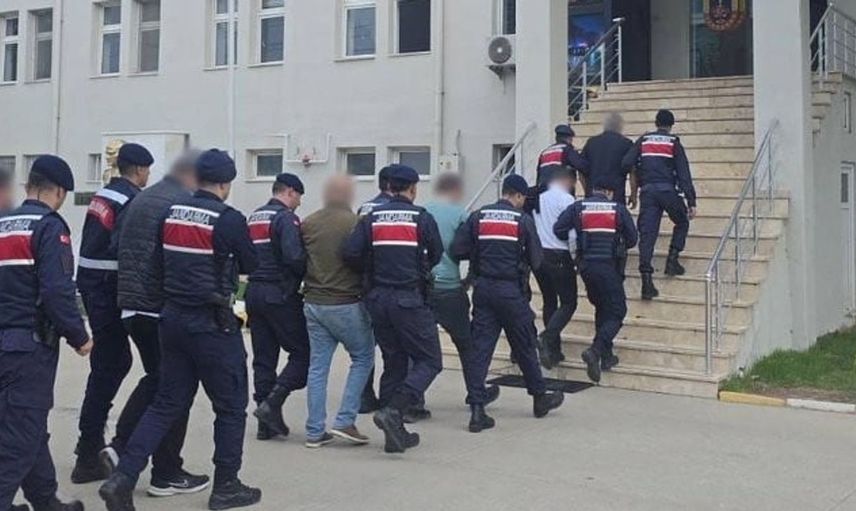 Bursa'da trafik denetimlerine bilgi sızdıran WhatsApp grubuna operasyon