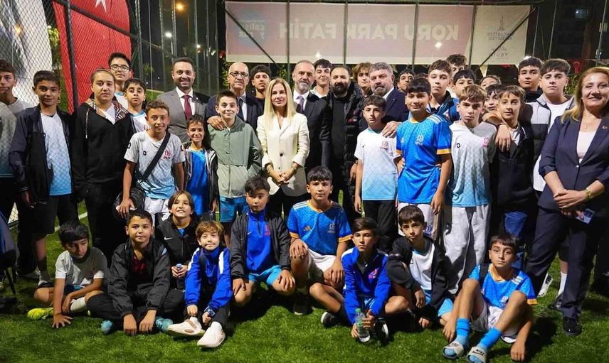 Sancaktepe'de Fatih Koru Parkı'nın açılışı coşkuyla gerçekleşti
