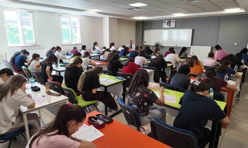 Genç KAYMEK’in LGS deneme sınavı büyük ilgi topladı