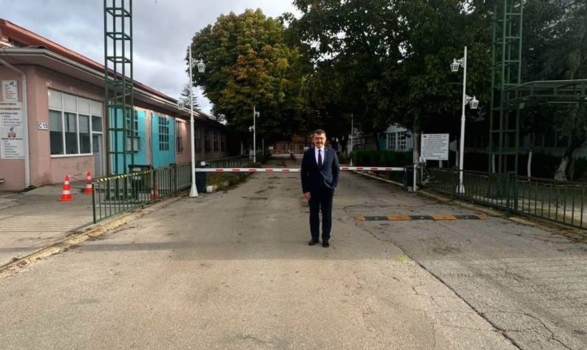 Eski öğrencisiyle buluşarak kariyer deneyimlerini paylaştı