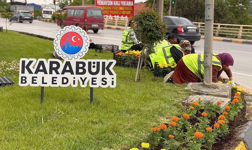 Karabük'te yeşil alanlar 18 binden fazla fidanla güçleniyor