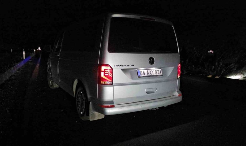 Adilcevaz'da trafik kazası: 25 koyun telef oldu
