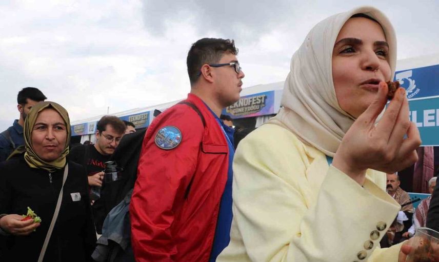 Şanlıurfa'da TEKNOFEST renkleniyor: Sıra gecesinde coşku vardı