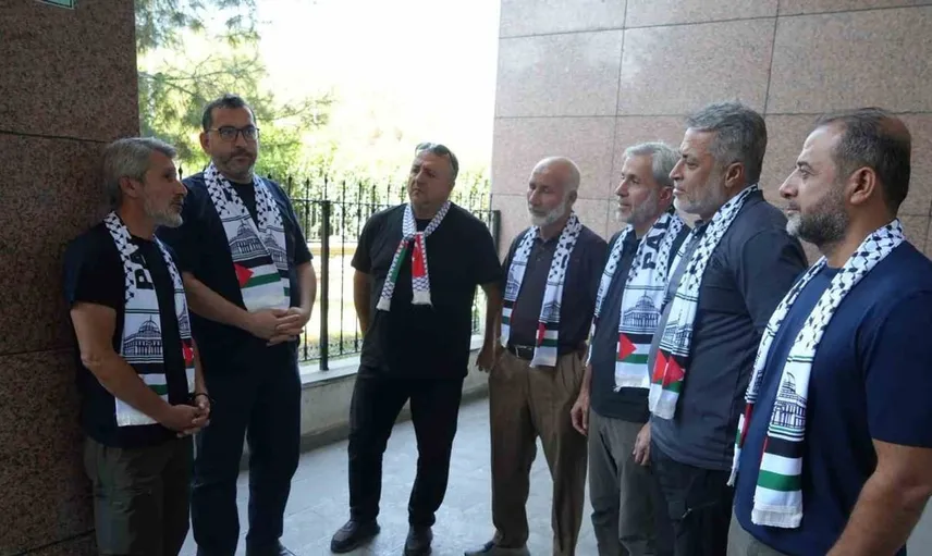 Yaşar Yavuz, Netanyahu'ya karşı suç duyurusunda bulundu