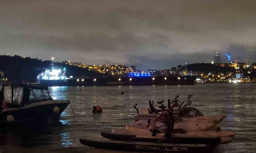 İstanbul Boğazı'nda gemi arızası çözüldü