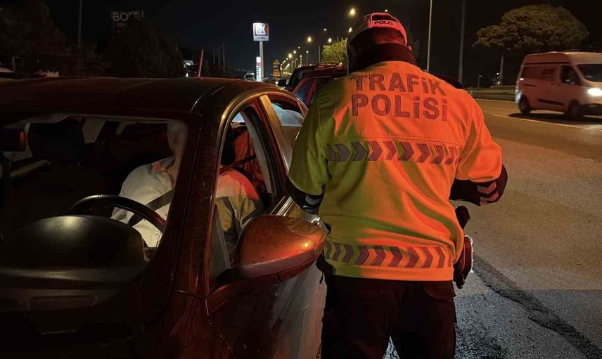 Bolu’da trafik denetimlerinde 162 bin araç kontrol edildi