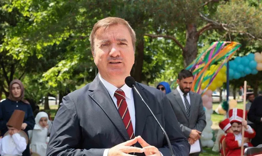 Erzincan Valisi Aydoğdu'dan Mevlid Kandili'nde birlik ve beraberlik vurgusu