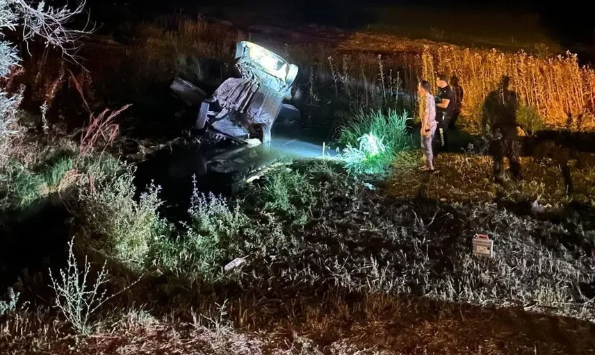 Bitlis’te kaza: Su kanalına uçan otomobilde bir ölü, üç yaralı