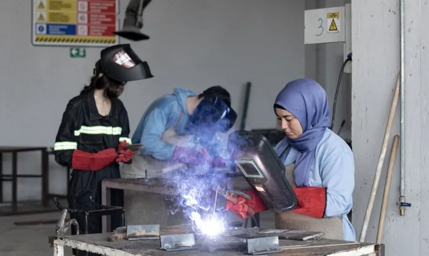 Mersin'de çelik kaynak kursuyla istihdamda önemli başarı: Yüzde 85 oranında iş buldu
