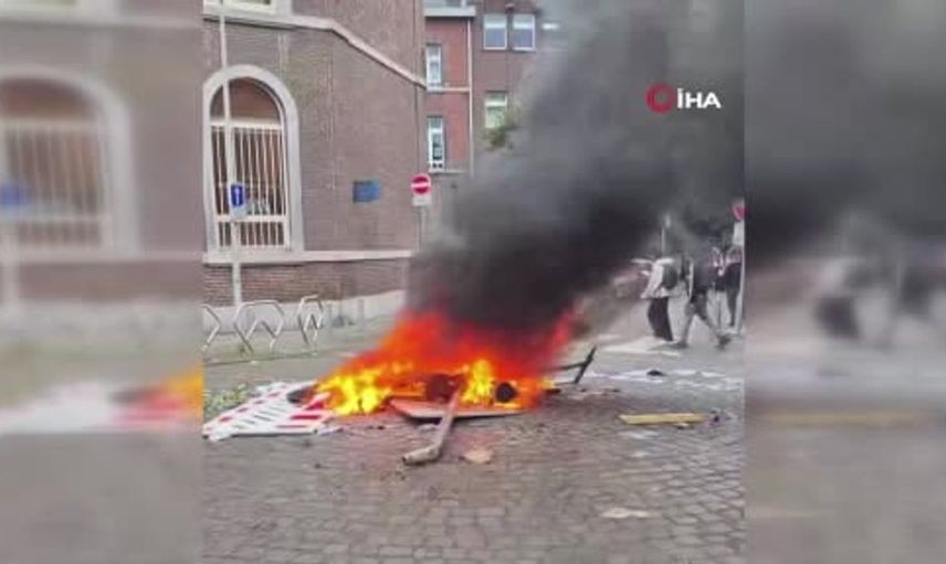 Belçika'da liseli öğrenciler Fransa'daki protestoları örnek alarak sokaklara döküldü
