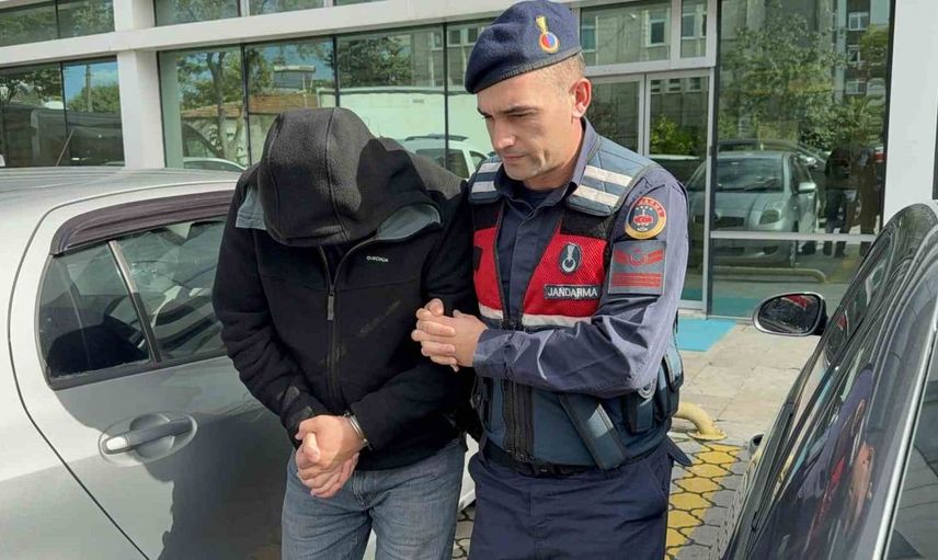 Samsun'da hırsızlık zanlısı tutuklandı: 30 bin TL ve 20 gram altın çalındı