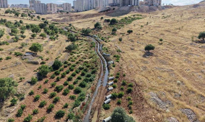 Mardin'de tarım arazileri için hayati adım: açık dereler yer altına alınıyor