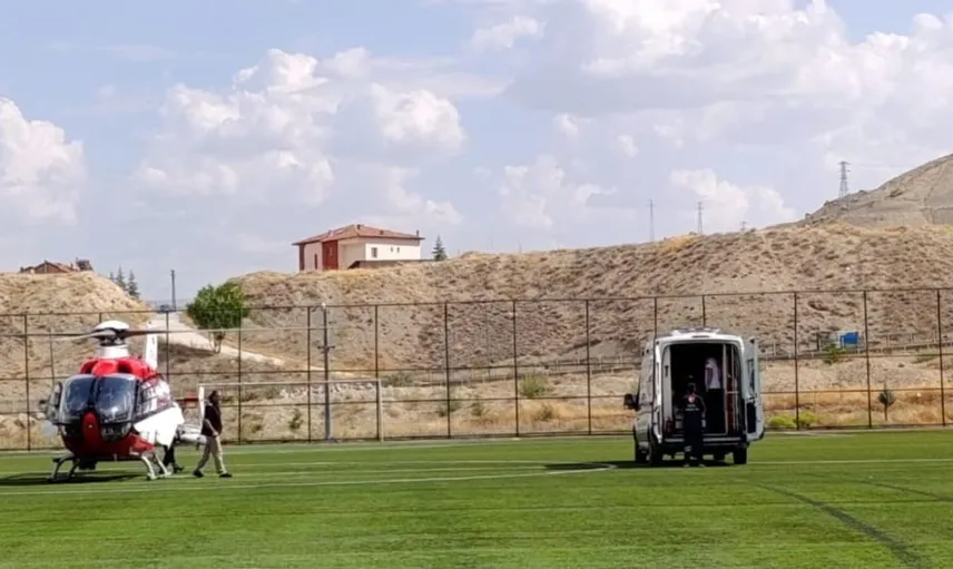 Apandisit tanısı konulan çocuk için ambulans helikopter seferberliği