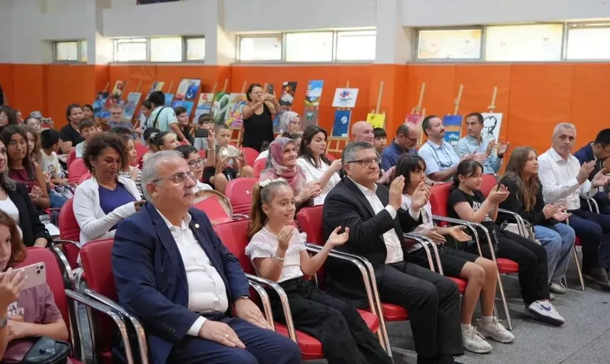 Sinop'ta gençler 9 hafta boyunca yeteneklerini keşfetme fırsatı buldu