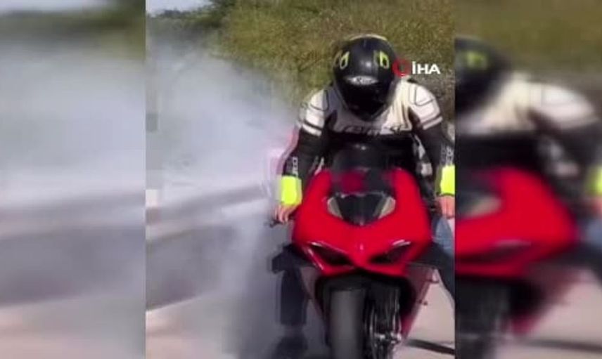 Hatay'da motosikletle akrobasi yapan sürücüye 53 bin TL ceza kesildi