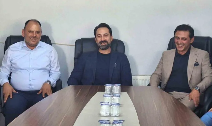 Selendi'de ekonomik sorunlar masaya yatırıldı: Ahmet Mücahit Arınç esnaf ve muhtarlarla buluştu