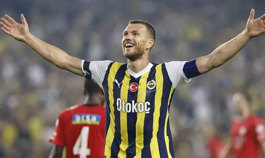 Edin Dzeko milli takım kariyerine noktayı koyuyor