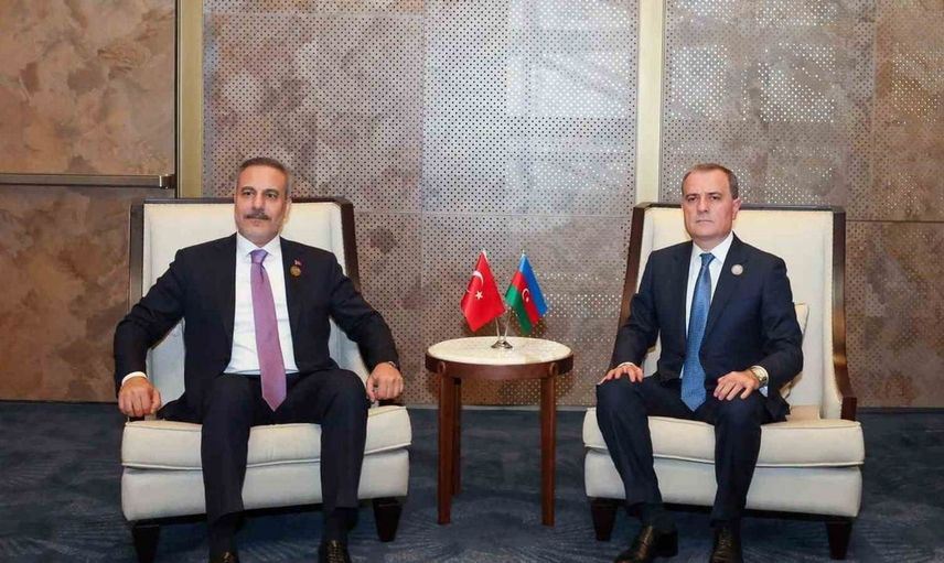 Hakan Fidan, Bakü'de Azerbaycanlı mevkidaşı ile görüştü