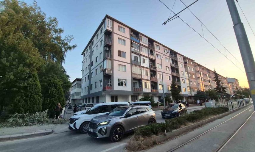 Baba ve oğlunun tartışması polisi harekete geçirdi