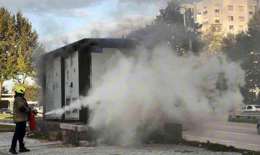 Bursa'daki trafoda çıkan yangın paniğe neden oldu